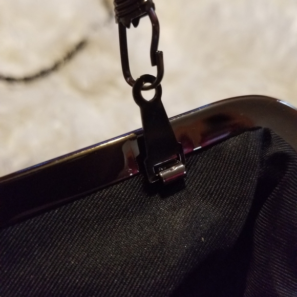 Forever 21 Sasha silver sequins evening bag. - Picture 6 of 10